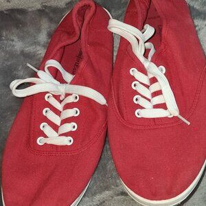 Comfort Ease Women’s Red Canvas Lace-Up Sneakers